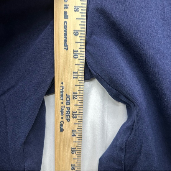 Isaac Mizrahi Live! Navy Blue Stretch Pull-On Pants Women’s Size 10 - Picture 8 of 9